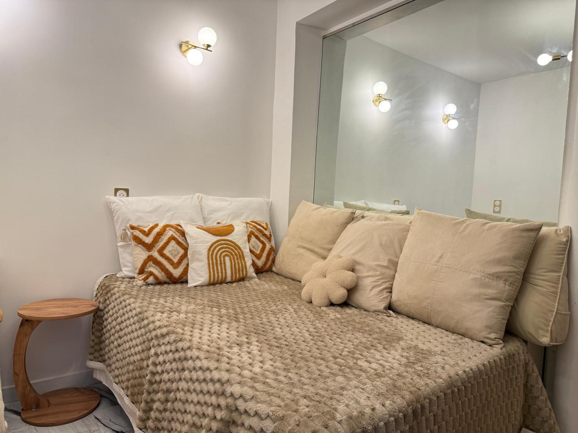 124A Le Marais - Richard Lenoir Working & Living Apartment Paris Bagian luar foto